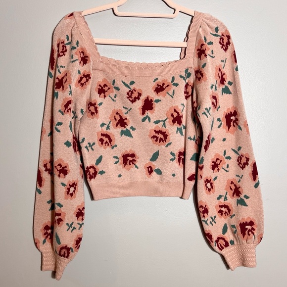 Willow & Wind Sweaters - Willow & Wind Cropped Sweater
